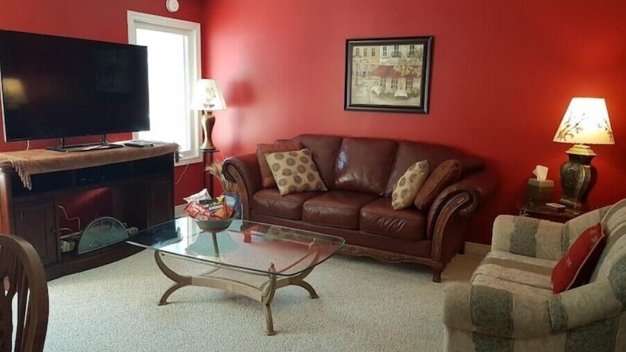Photo of Livingroom in Penetanguishene