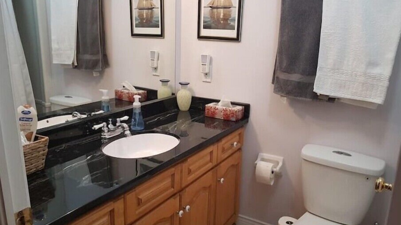 Photo of Bathroom in Penetanguishene
