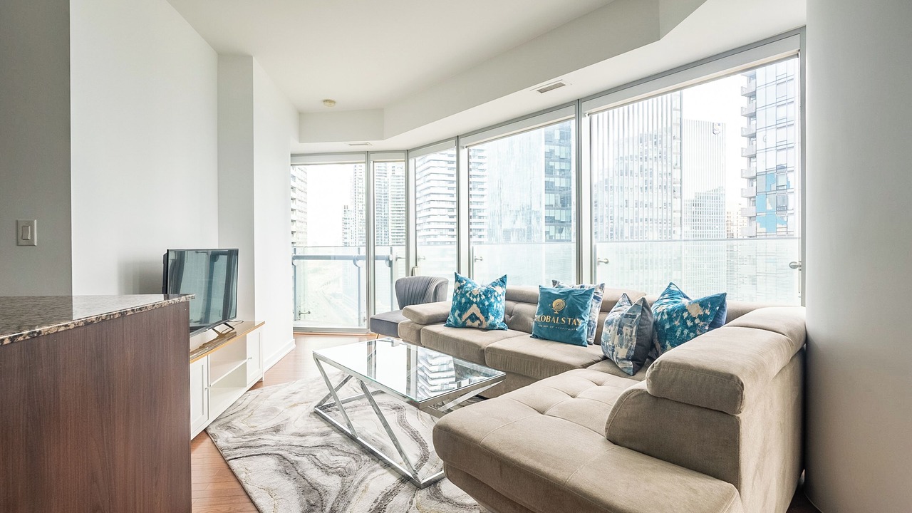 Photo of Livingroom in Toronto Entertainment District