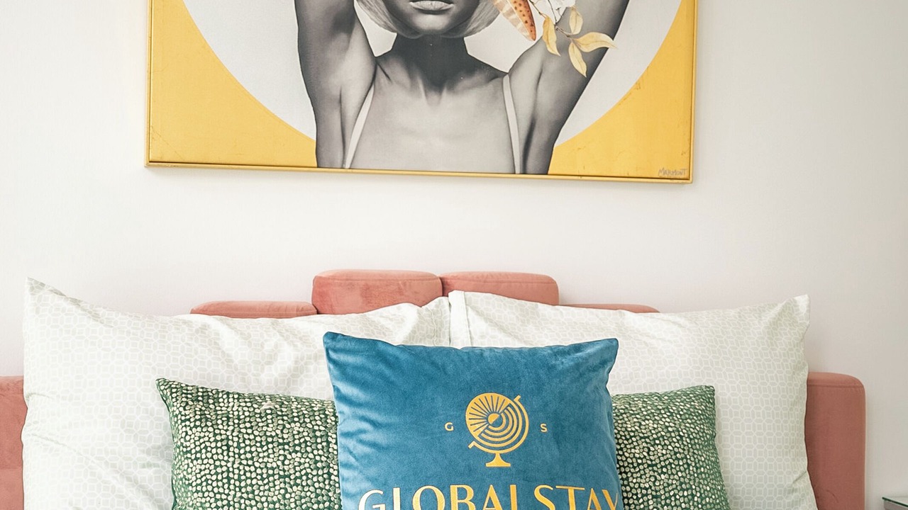 Photo of Bedroom in Toronto Entertainment District