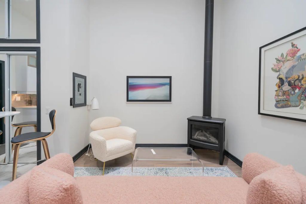 Photo of Livingroom in Midtown Toronto