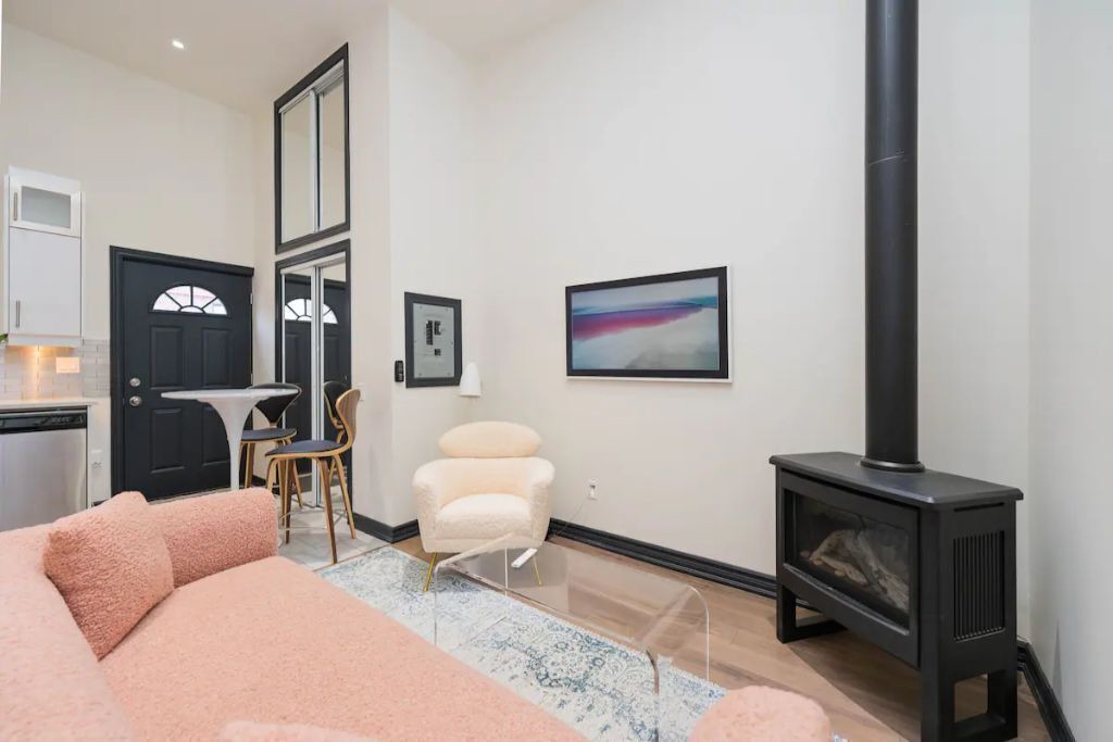 Photo of Livingroom in Midtown Toronto