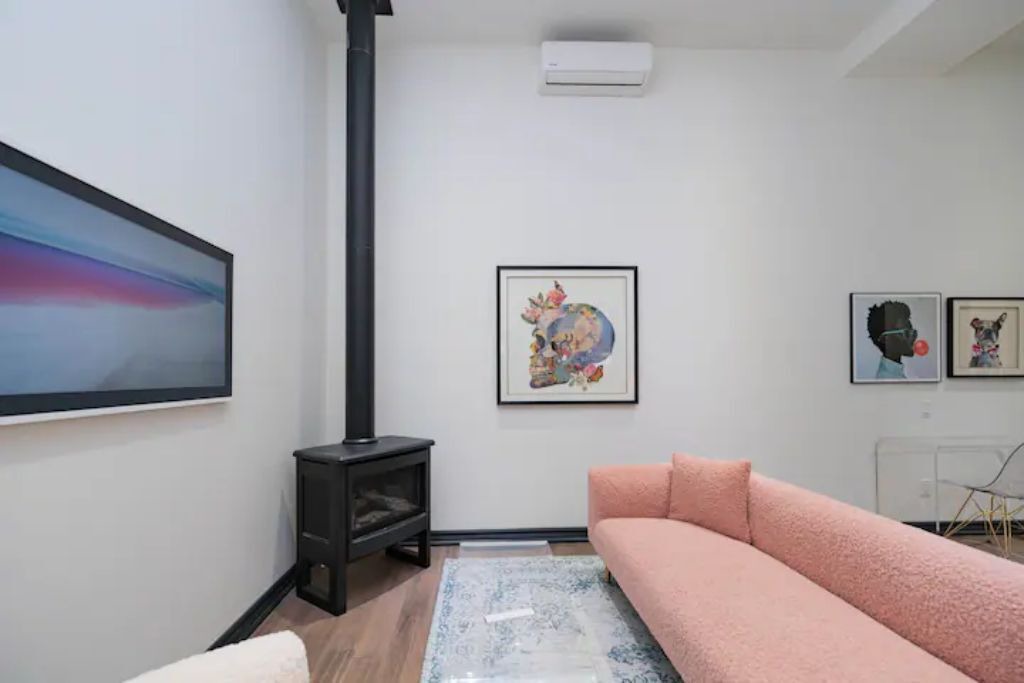 Photo of Livingroom in Midtown Toronto