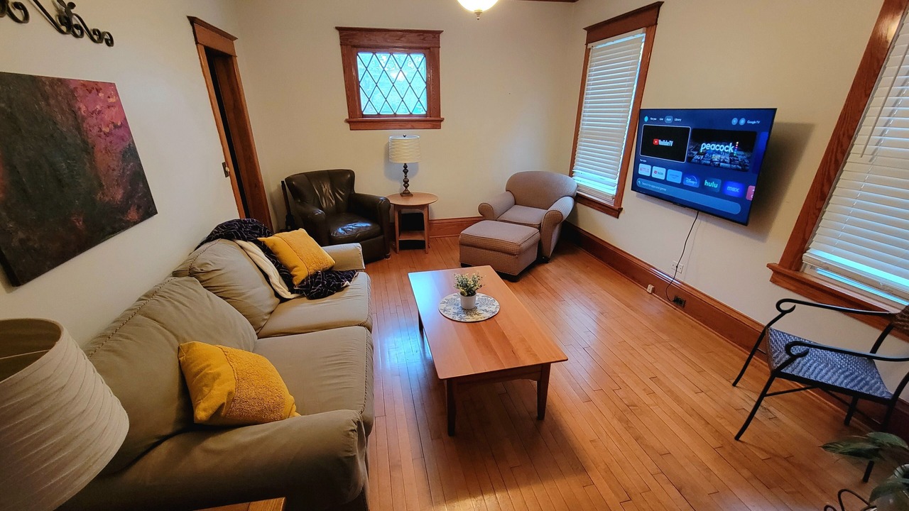 Photo of Livingroom in Rochester