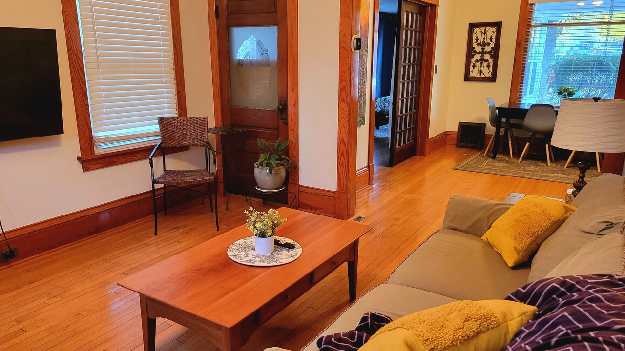 Photo of Livingroom in Rochester