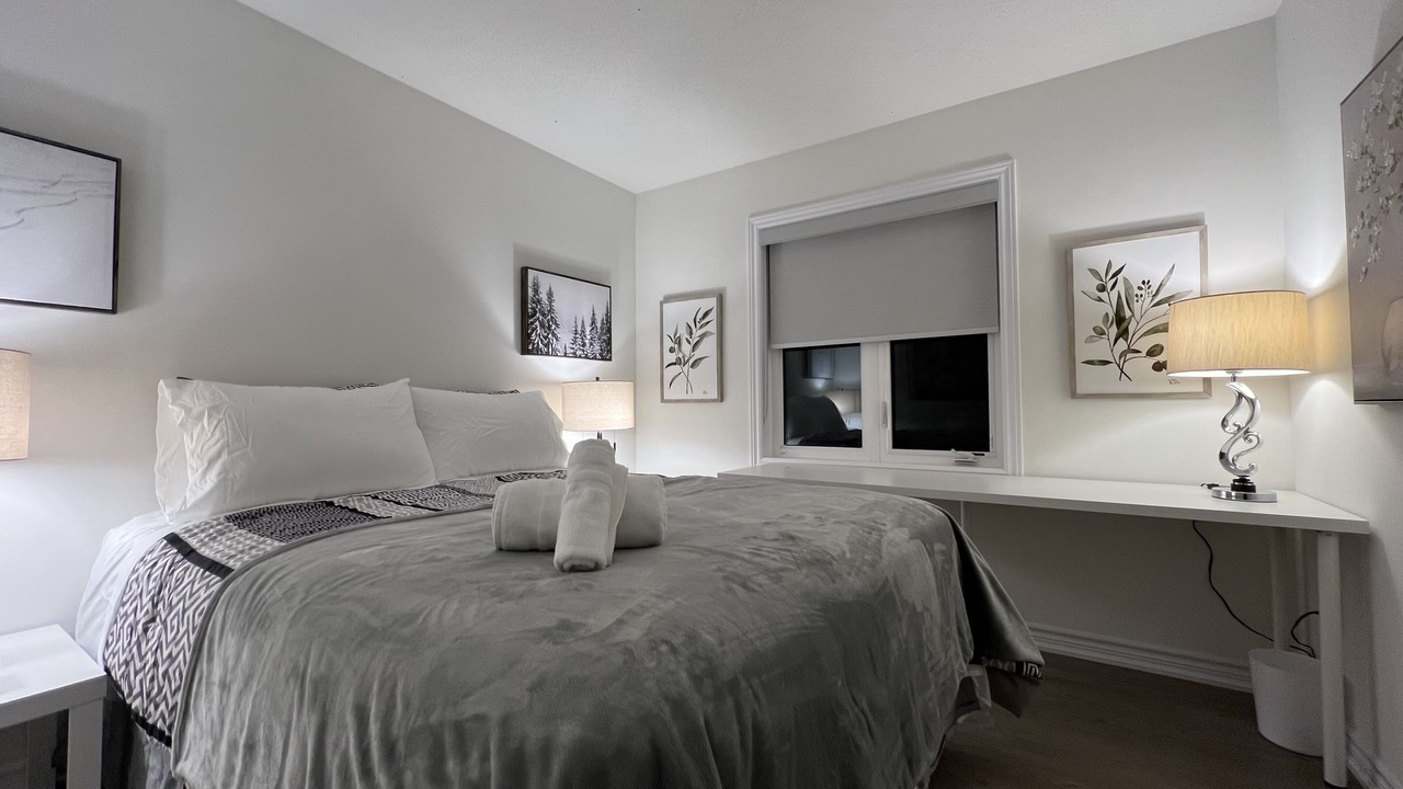 Photo of Bedroom in Wasaga Beach