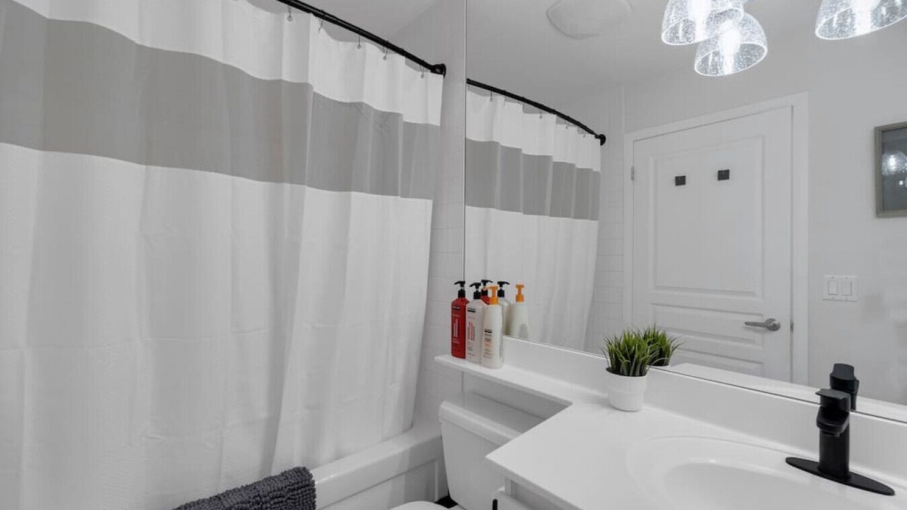 Photo of Bathroom in Downtown Toronto