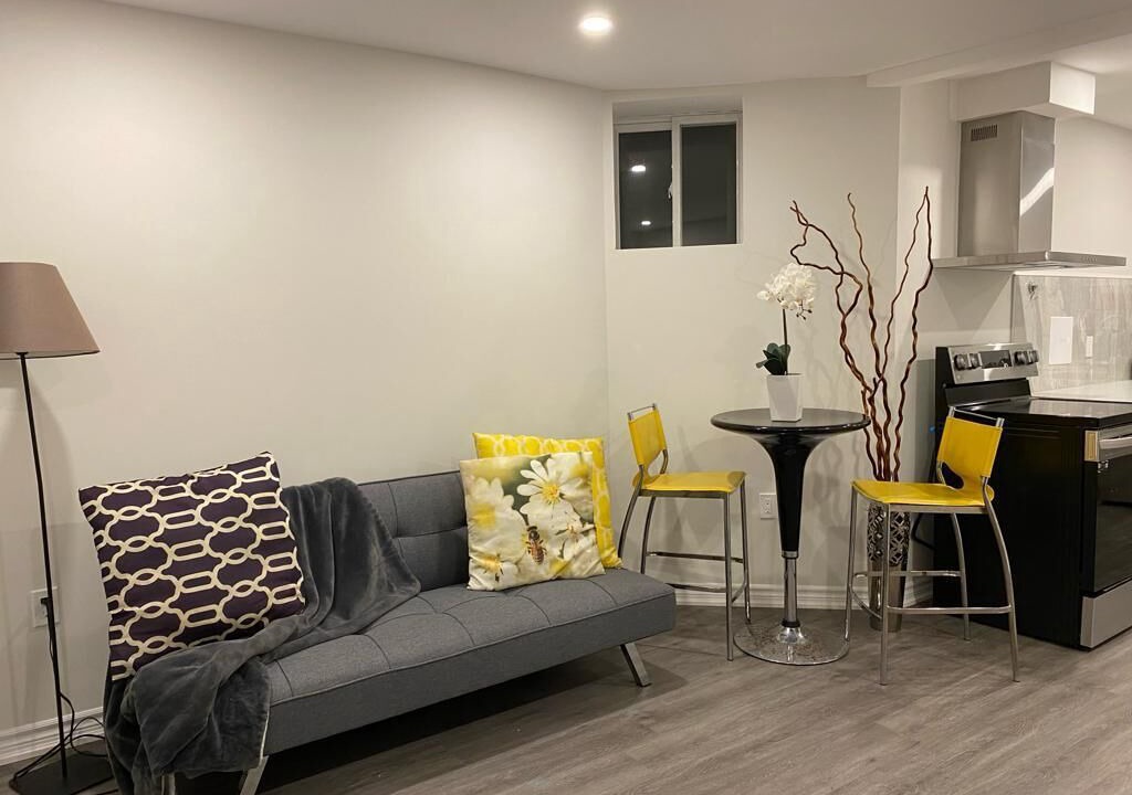 Photo of Livingroom in Roncesvalles Village