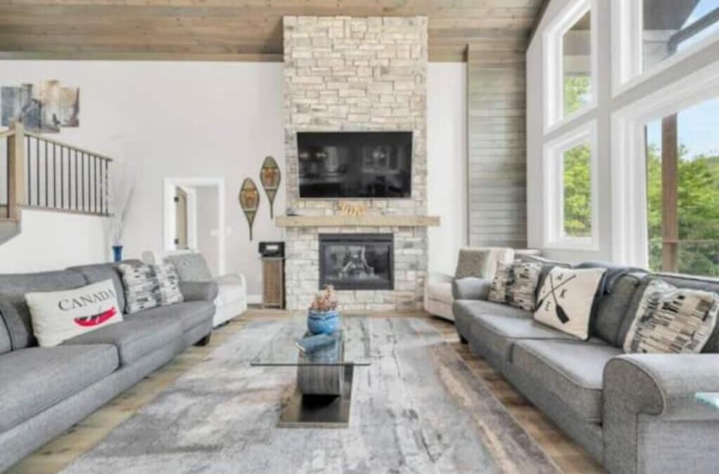 Photo of Livingroom in Centre Hastings
