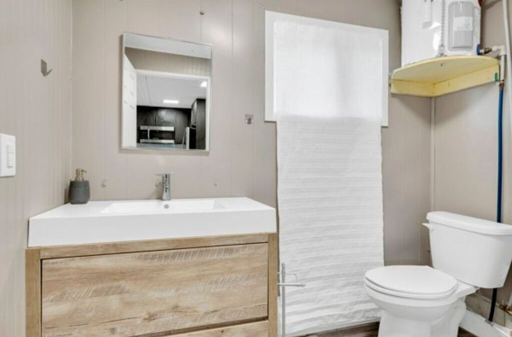 Photo of Bathroom in Centre Hastings