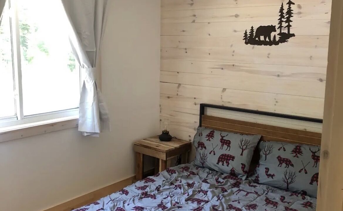 Photo of Bedroom in McMurrich/Monteith
