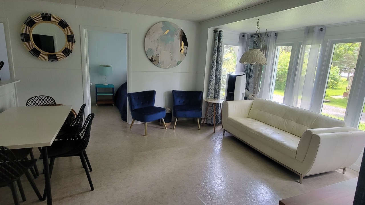 Photo of Livingroom in South Glengarry
