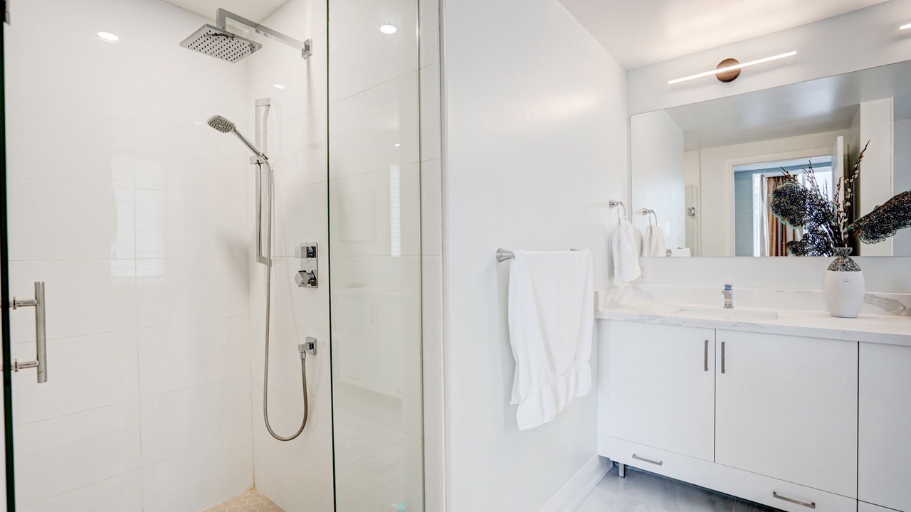 Photo of Bathroom in Bayview Village
