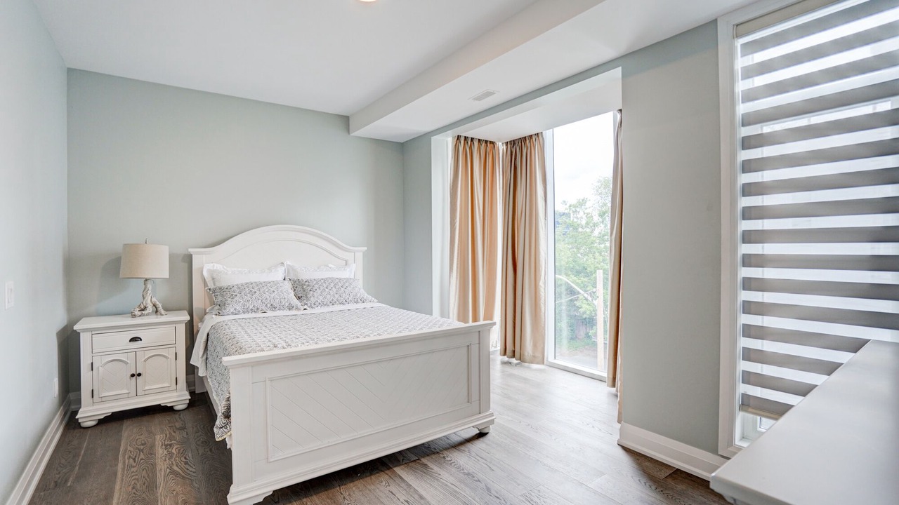 Photo of Bedroom in Bayview Village