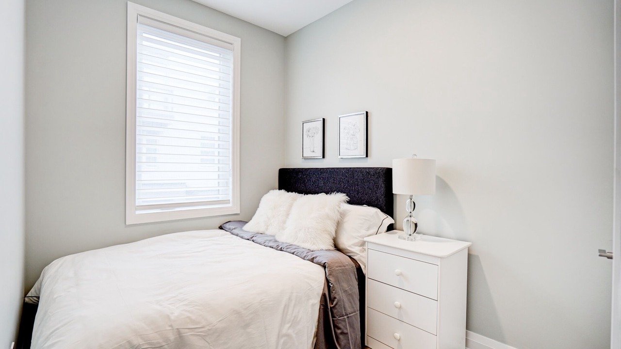 Photo of Bedroom in Bayview Village