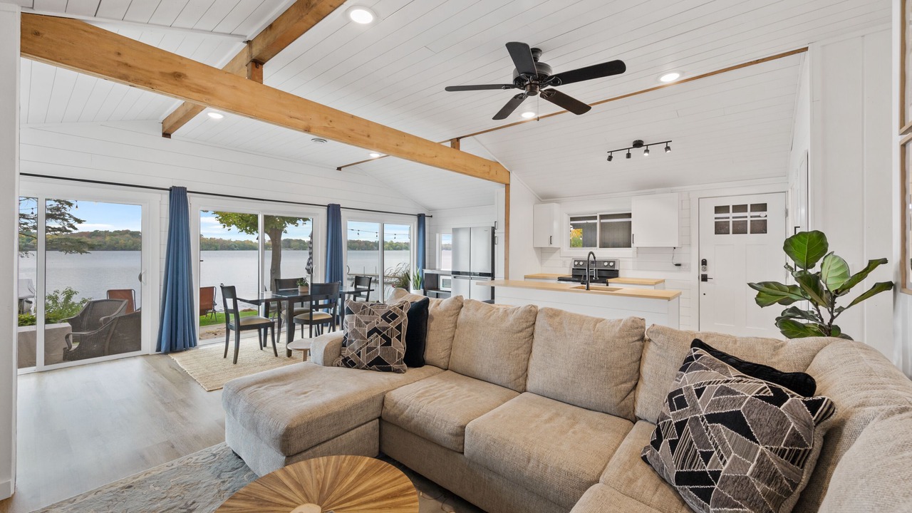 Photo of Livingroom in Isanti