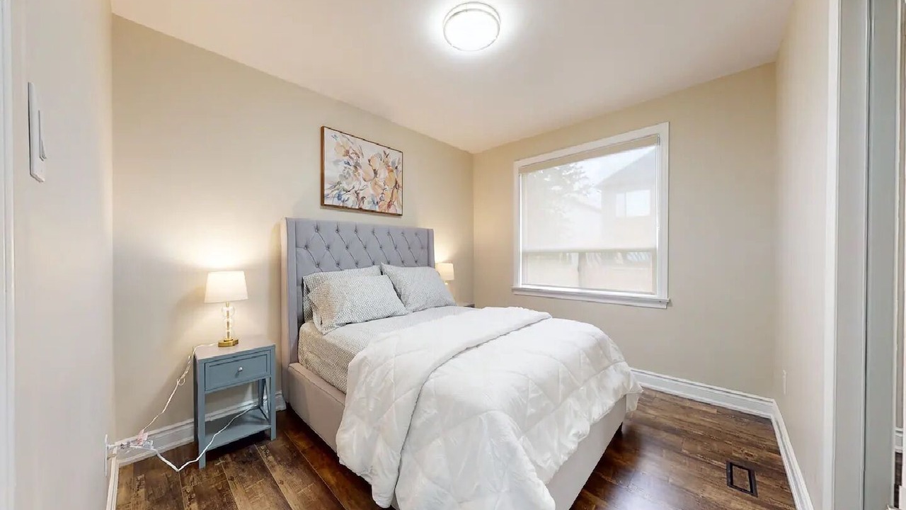 Photo of Bedroom in Clanton Park