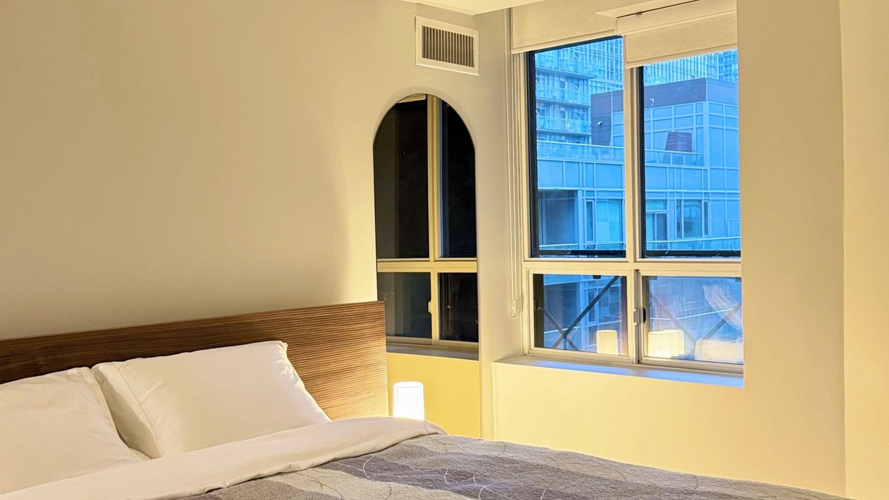 Photo of Bedroom in Financial District