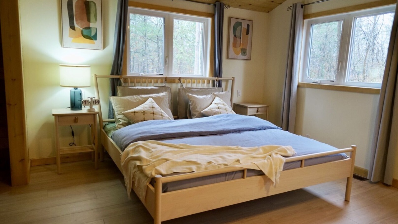 Photo of Bedroom in Arden