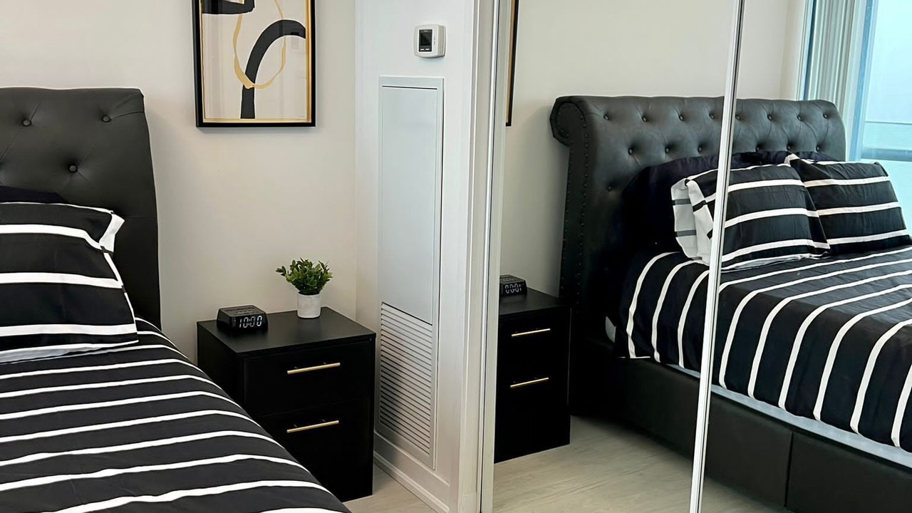 Photo of Bedroom in Toronto Entertainment District