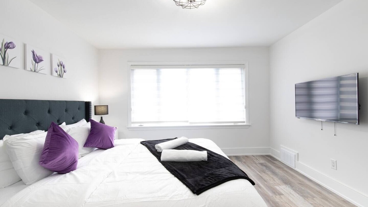 Photo of Bedroom in Clanton Park