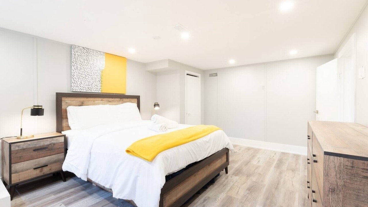Photo of Bedroom in Clanton Park