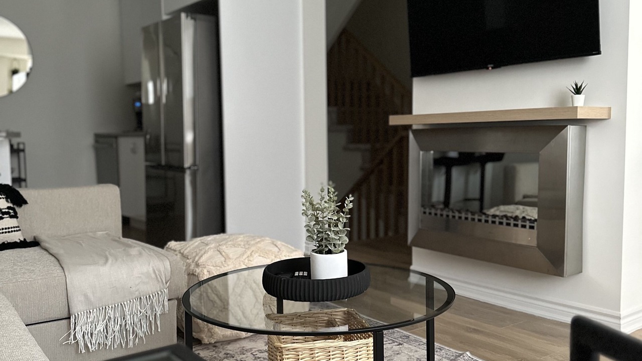 Photo of Livingroom in Ancaster