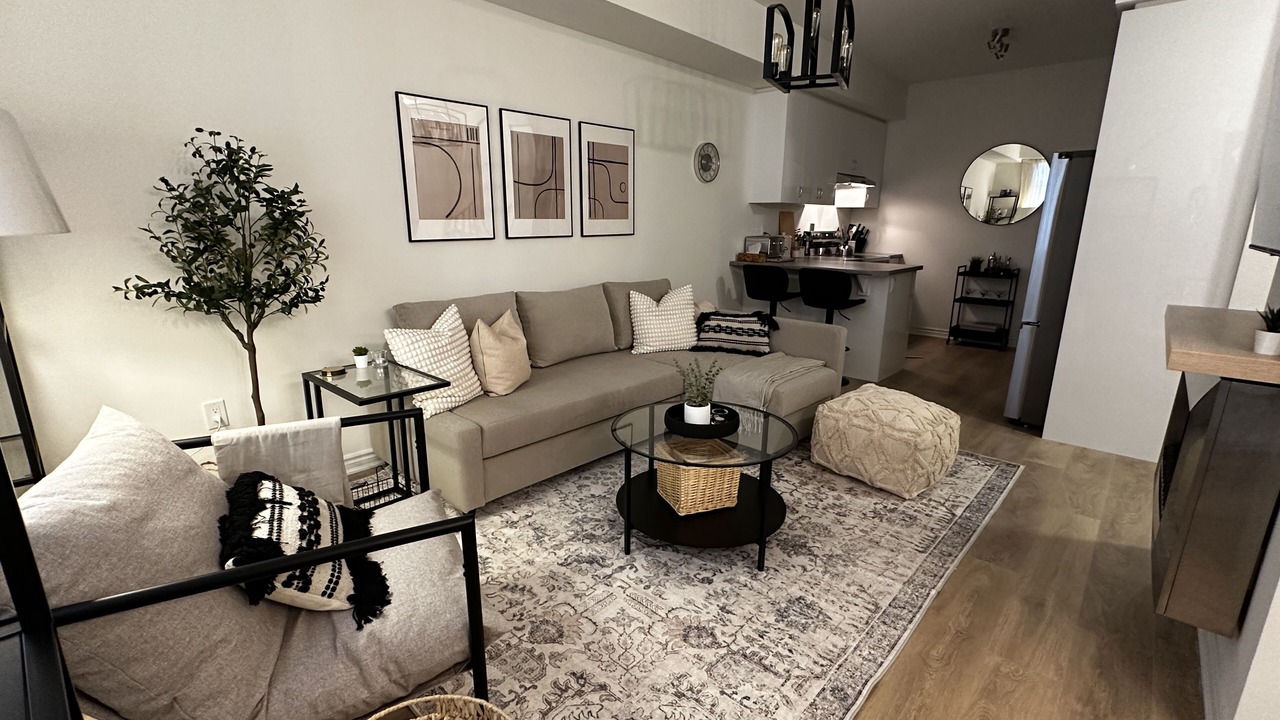 Photo of Livingroom in Ancaster