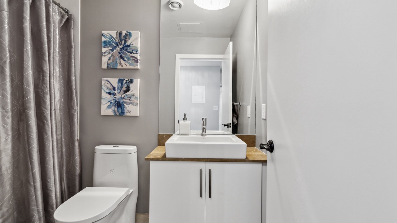 Photo of Bathroom in Toronto Entertainment District