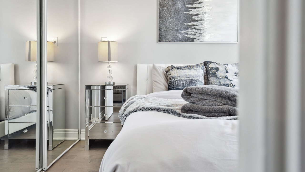 Photo of Bedroom in Toronto Entertainment District