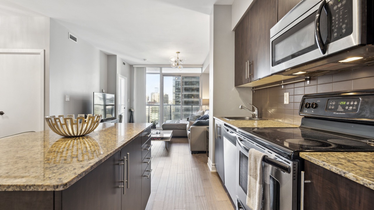 Photo of Kitchen in Toronto Entertainment District
