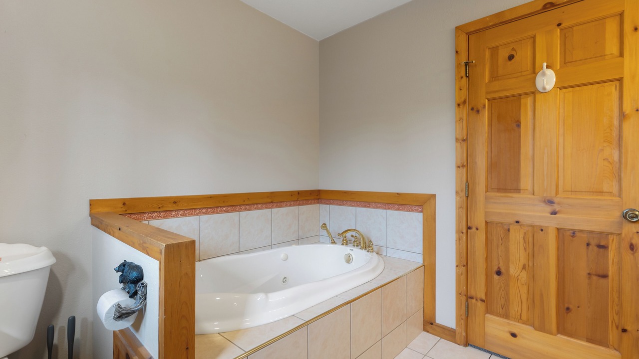 Photo of Bathroom in Aitkin
