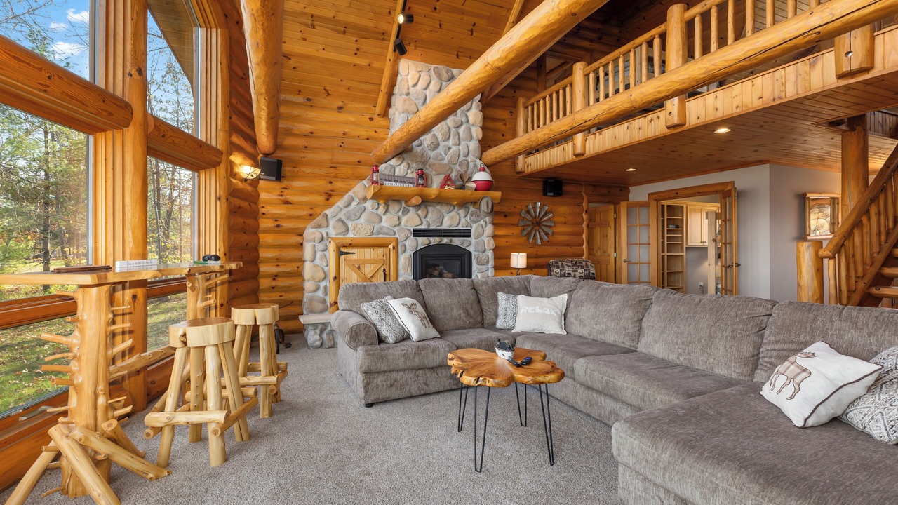 Photo of Livingroom in Aitkin