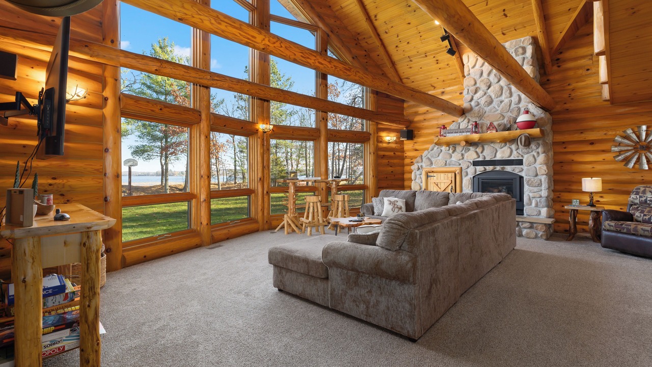 Photo of Livingroom in Aitkin