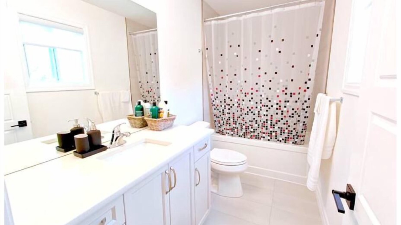 Photo of Bathroom in Ilderton