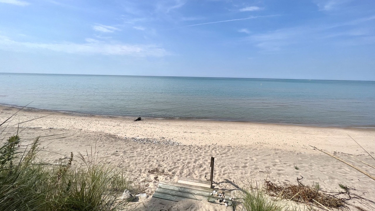 Photo of Others in Grand Bend