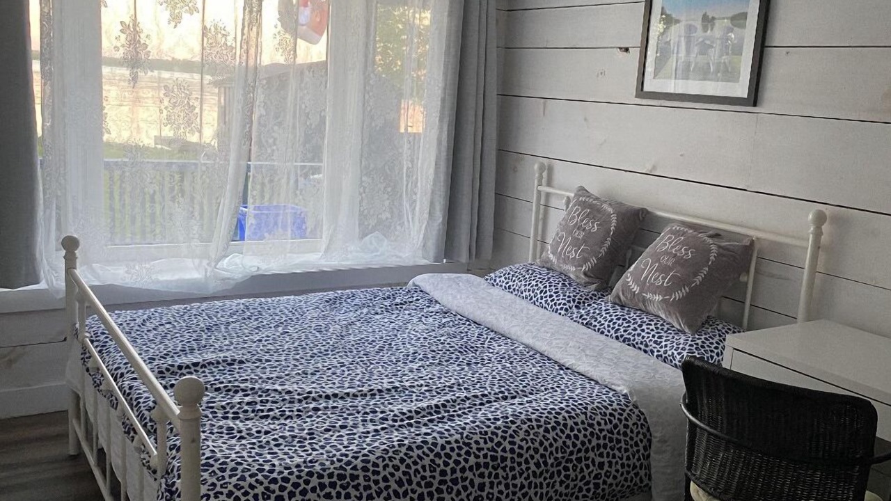 Photo of Bedroom in Kawartha Lakes