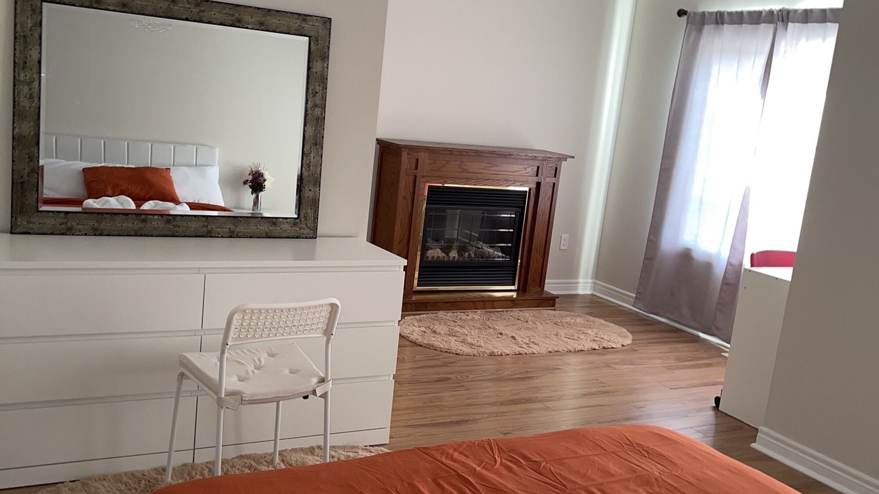 Photo of Bedroom in Newmarket