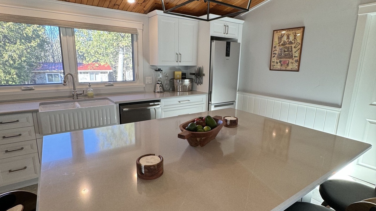 Photo of Kitchen in Central Frontenac