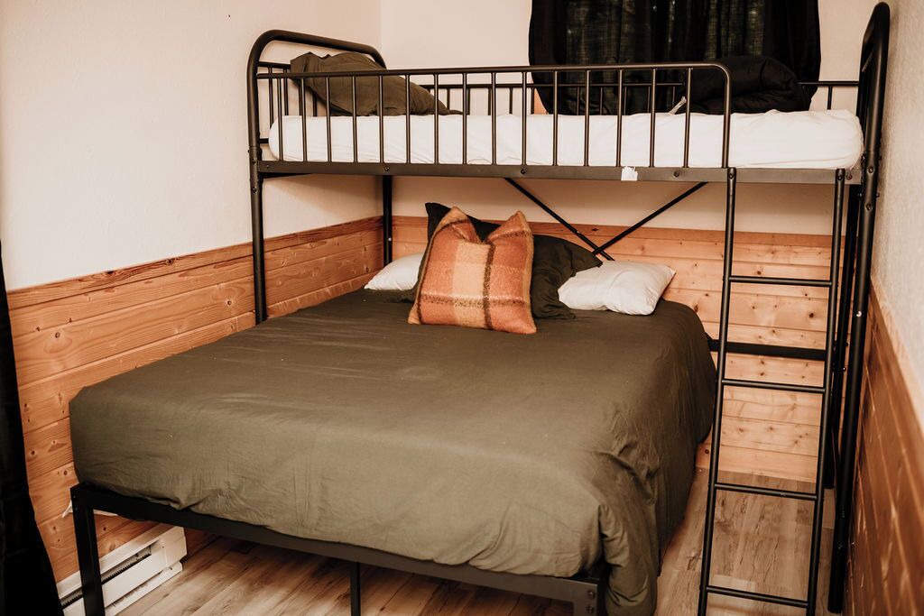 Photo of Bedroom in Cushing