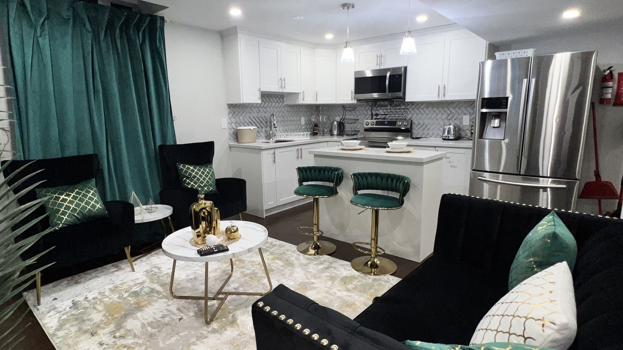Photo of Livingroom in Brampton
