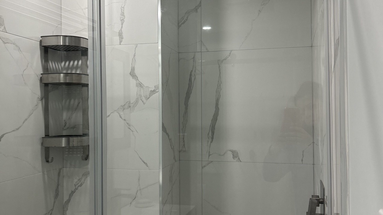 Photo of Bathroom in Beverley Glen