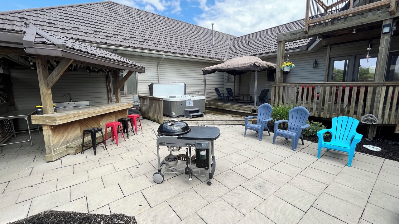 Photo of Patio Balcony in Thames Centre