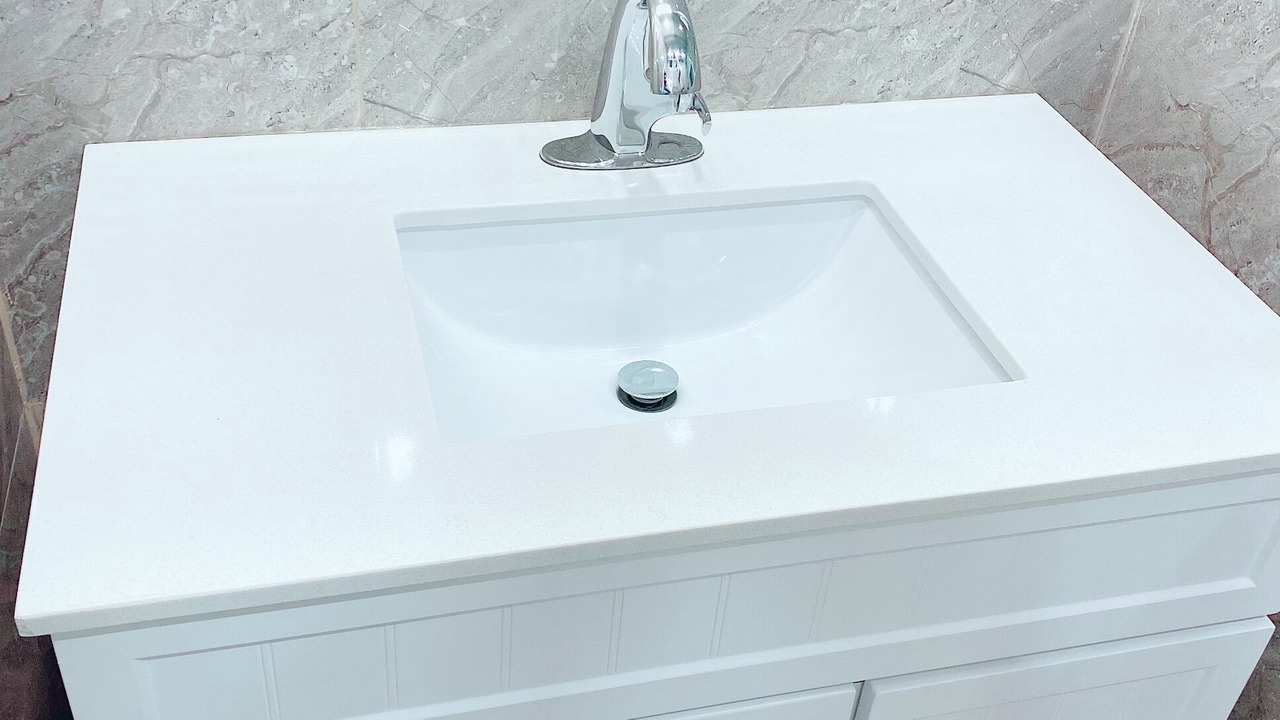 Photo of Bathroom in King