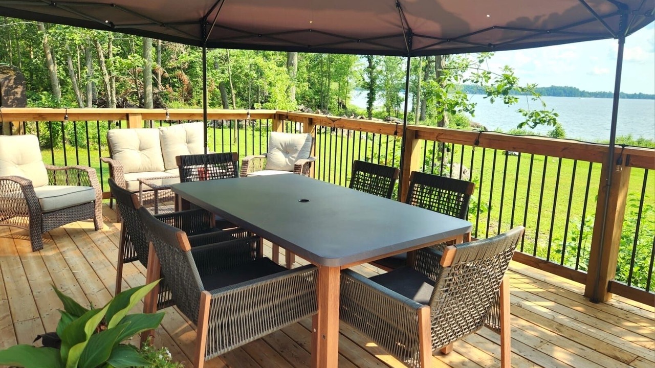 Photo of Outdoor in Tweed