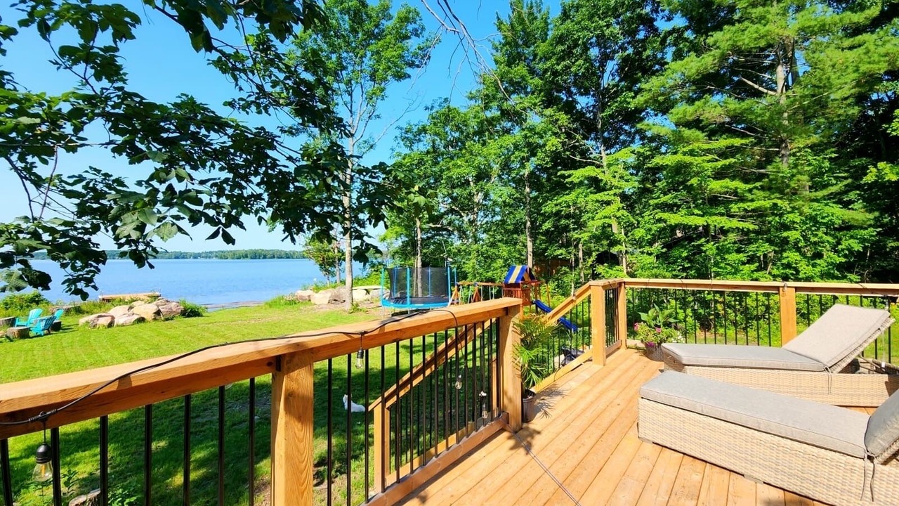 Photo of Outdoor in Tweed