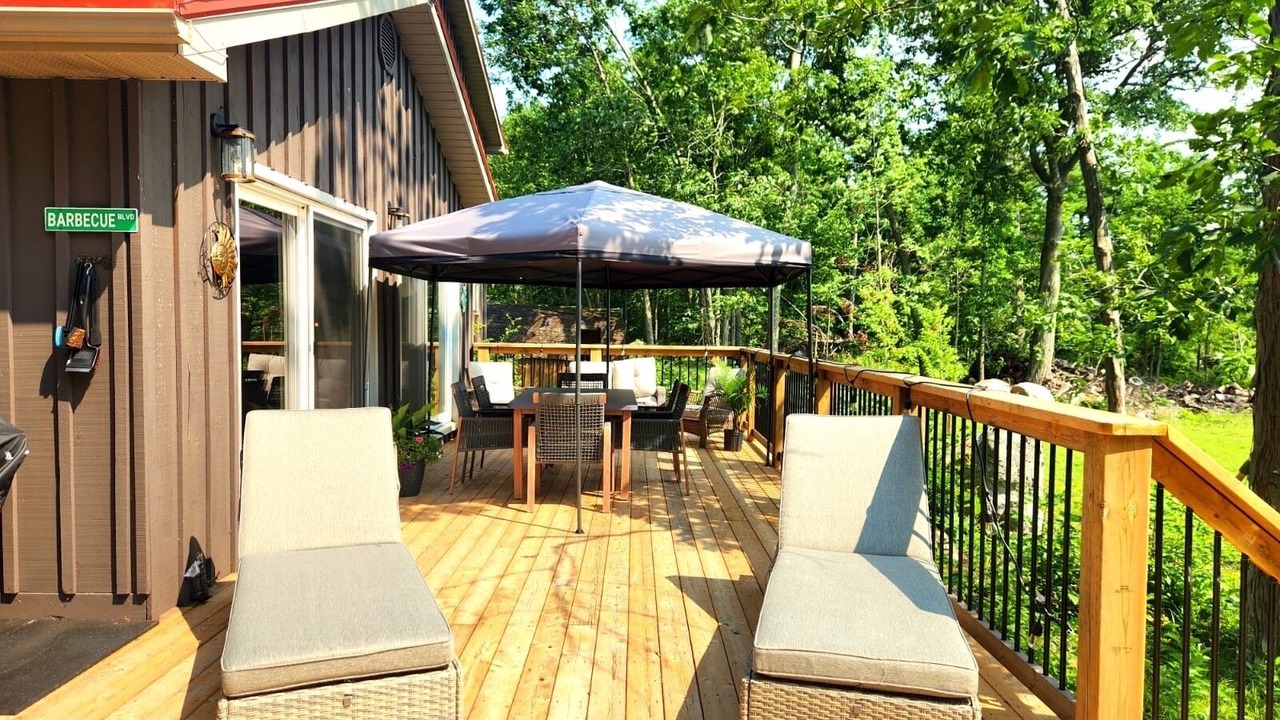 Photo of Outdoor in Tweed