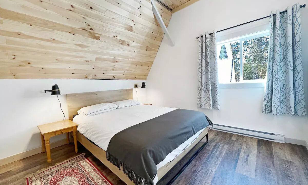 Photo of Bedroom in Lion's Head