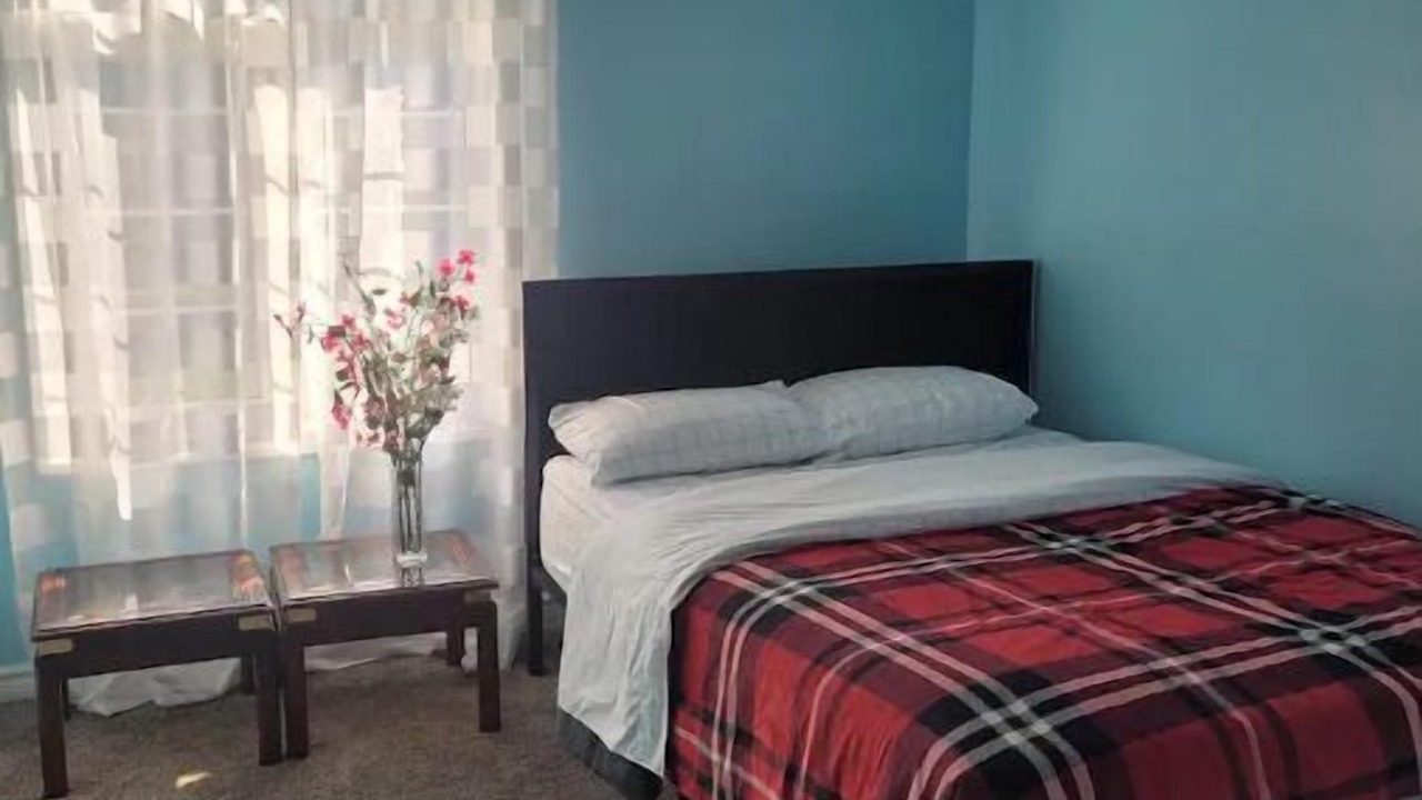 Photo of Bedroom in Chatham-Kent