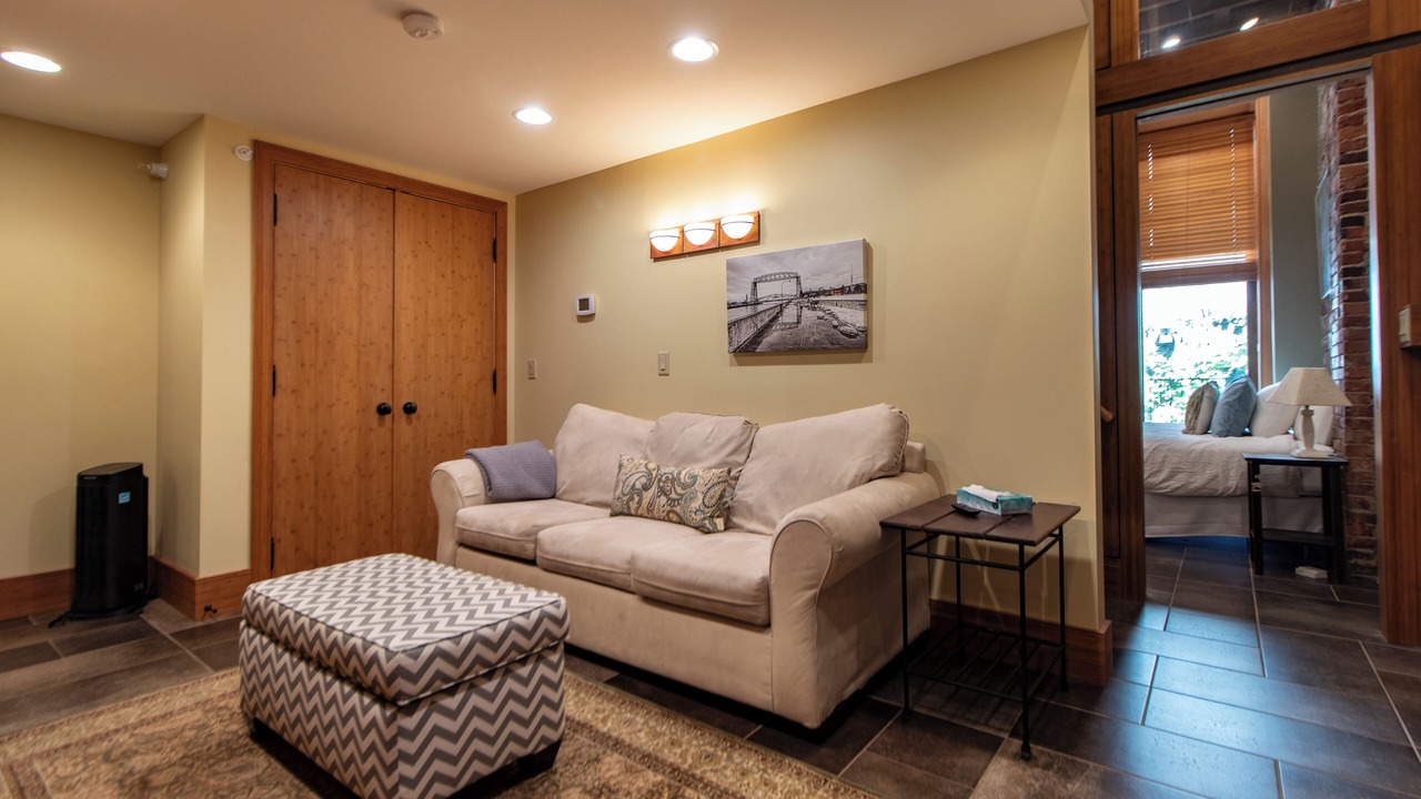 Photo of Livingroom in Canal Park